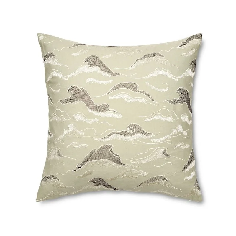 Down Alternative Pillows for Ethical ChoicesAranami Pillows by Ann Gish | The Met X Ann Gish Down Alternative Pillows for Ethical ChoicesAranami Pillows by Ann Gish | The Met X Ann Gish