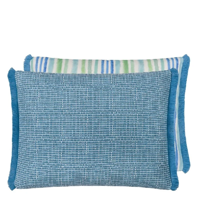 Hypoallergenic Pillows for Allergy SufferersDesigners Guild Pompano Aqua Outdoor Decorative Pillow