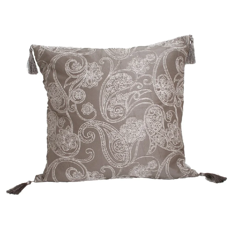 Velvet Pillows for a Touch of EleganceTricia Faux Velvet Paisley 22-inch Throw Pillow Velvet Pillows for a Touch of EleganceTricia Faux Velvet Paisley 22-inch Throw Pillow
