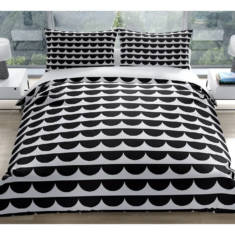 Velvet Pillows for a Touch of EleganceMID CENTURY SCALLOP B+W Pillow Case By Kavka Designs - N/A Velvet Pillows for a Touch of EleganceMID CENTURY SCALLOP B+W Pillow Case By Kavka Designs - N/A