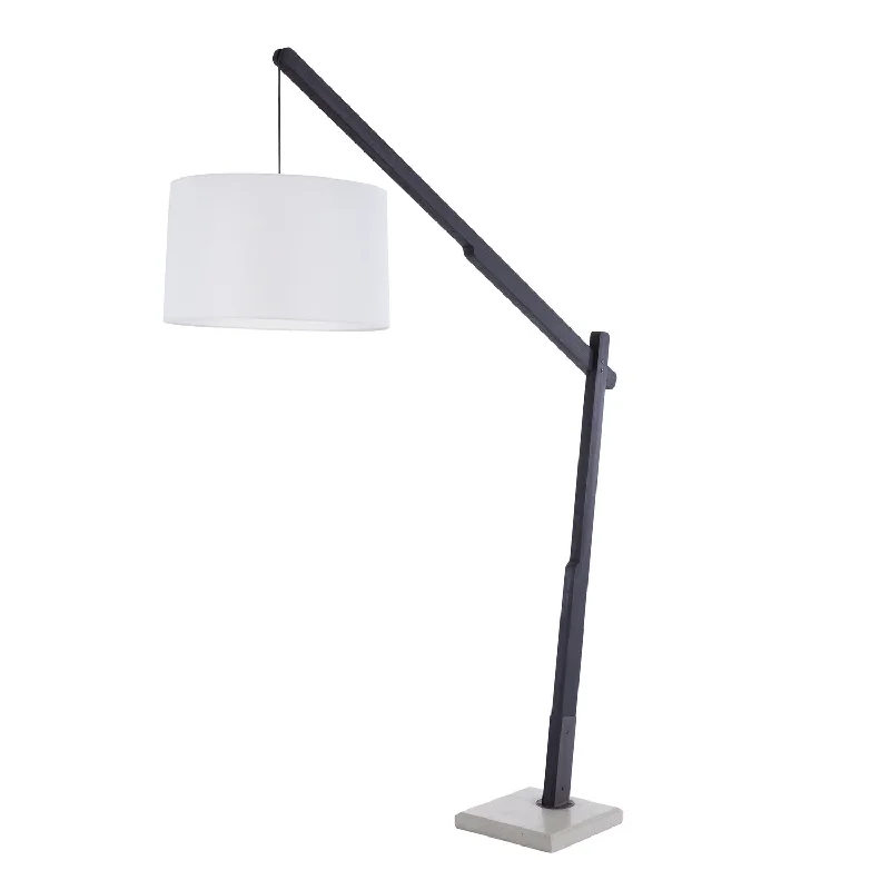 Metal Floor Lamp with a Matte Black Finish for a Sleek LookSarsa Floor Lamp