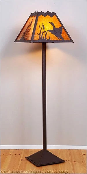 USB Charging Port Floor Lamp for Convenient Device ChargingLamps - Floor Lamps