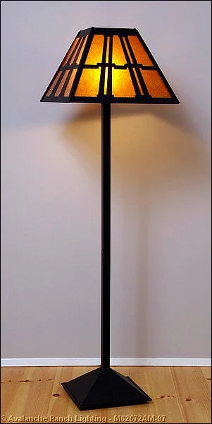 Fabric Floor Lamp with a Linen Shade for a Relaxed AestheticLamps - Floor Lamps