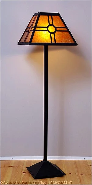 Victorian Style Floor Lamp for Traditional and Elegant InteriorsLamps - Floor Lamps