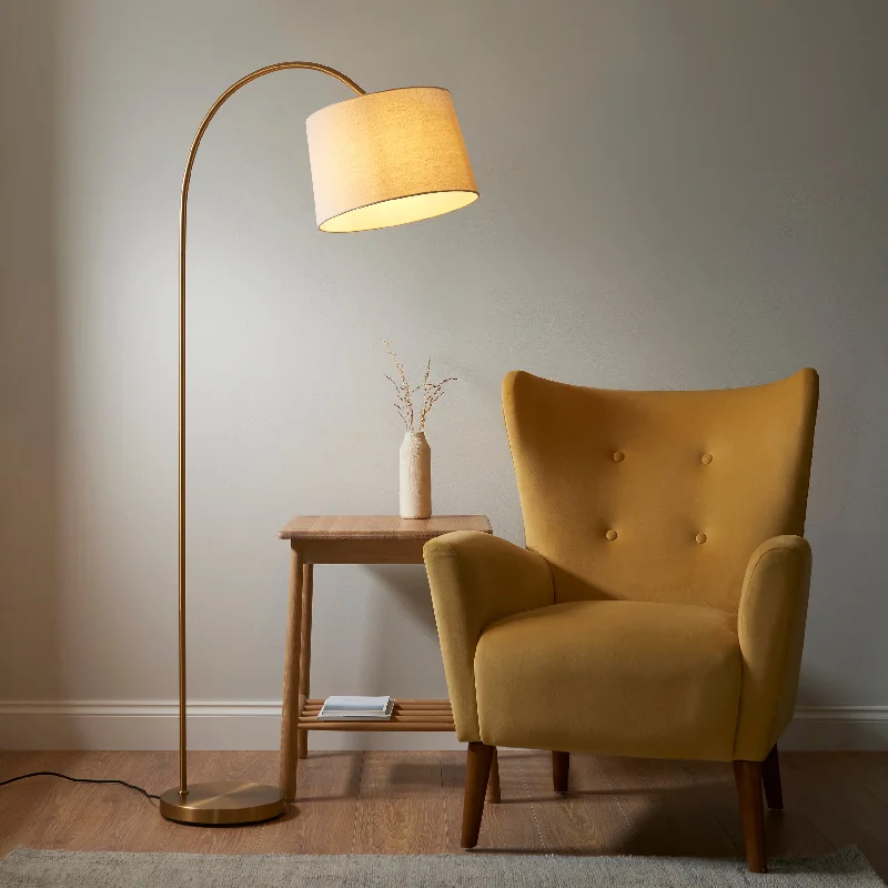 Wood Floor Lamp with Natural Grain for a Warm and Organic FeelCarlson Brass Modern Floor Lamp - Natural Shade