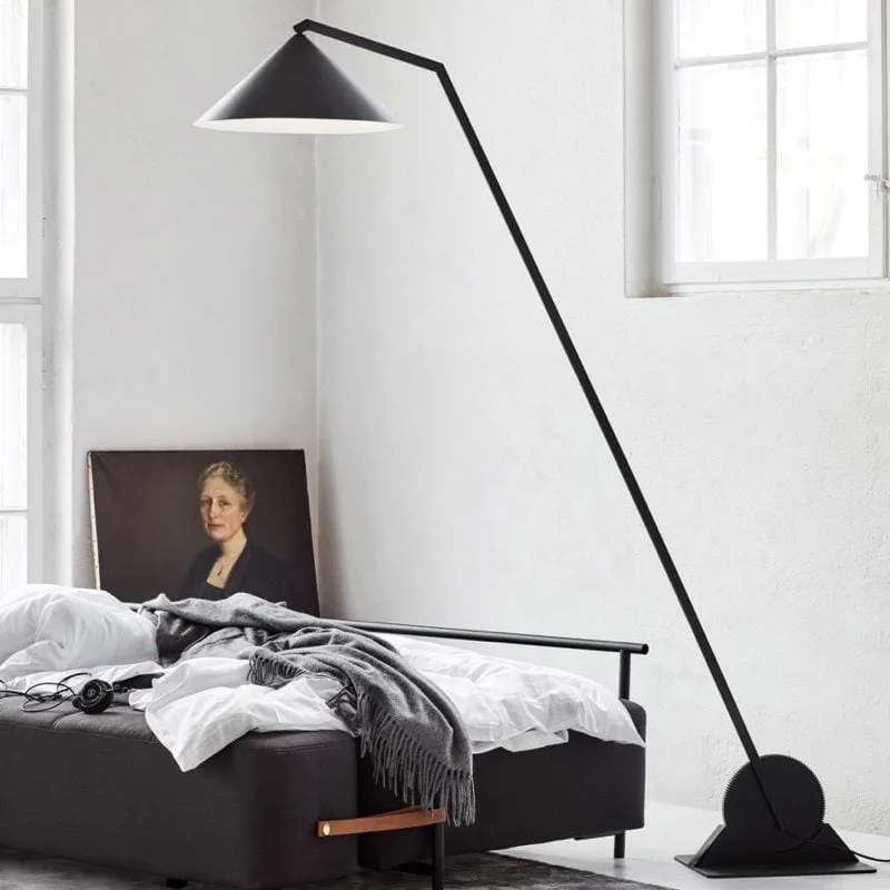 Fabric Floor Lamp with a Linen Shade for a Relaxed AestheticIndustrial Adjustable Gear Floor Lamp