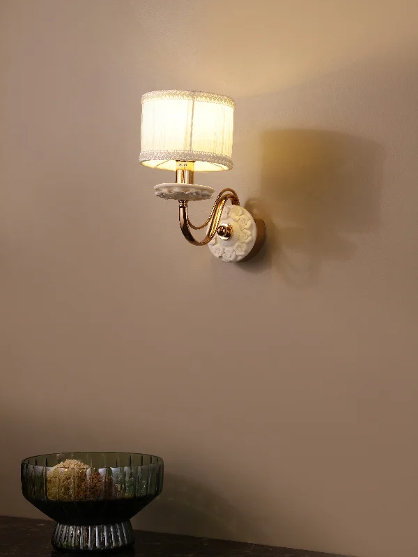 leather wall lamps with a distressed texture for a rugged and stylish lookDimwood Wall Light