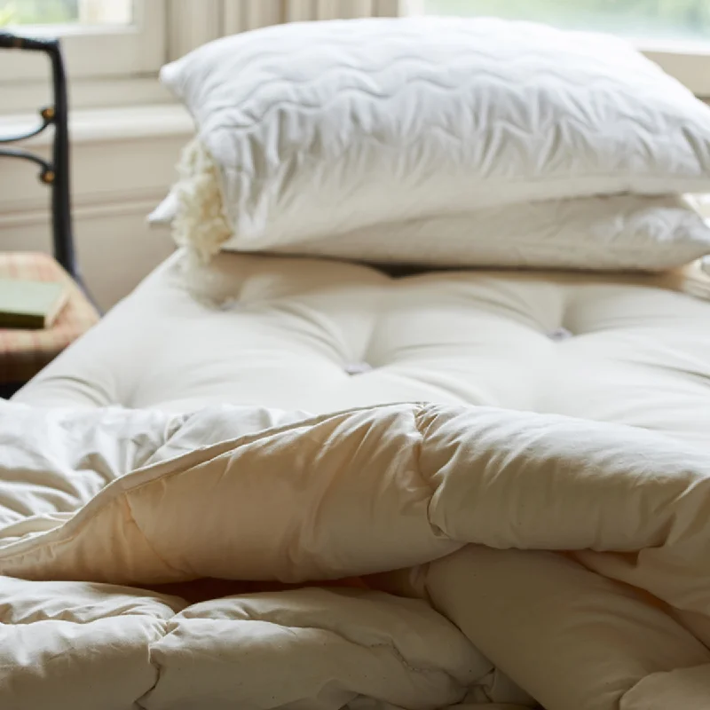 Memory - foam - infused duvets for added body - contouring comfortAll Year 9-11 Tog Duvet Memory - foam - infused duvets for added body - contouring comfortAll Year 9-11 Tog Duvet