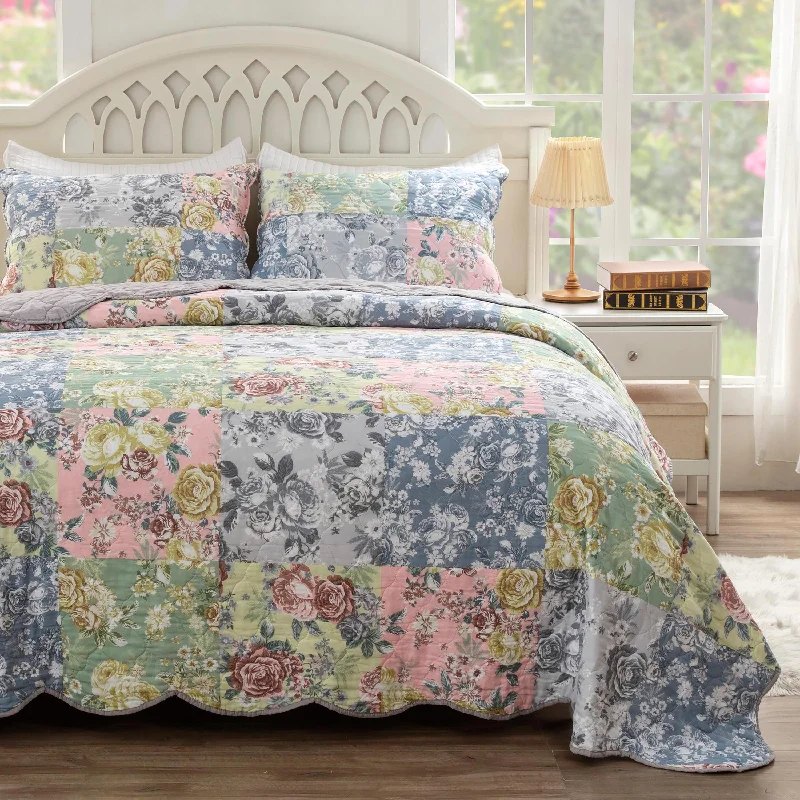 bohemian bedspreads with vibrant colors and patterns for an eclectic decorDeborah Quilted Bedding Set, Full/Queen bohemian bedspreads with vibrant colors and patterns for an eclectic decorDeborah Quilted Bedding Set, Full/Queen