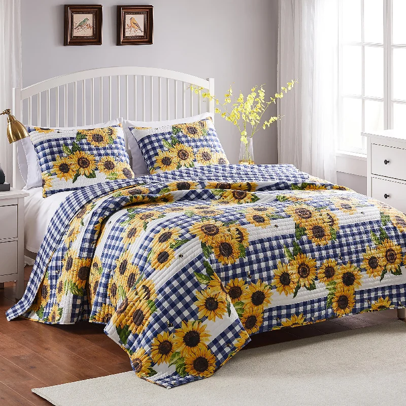 modern minimalist bedspreads for contemporary bedroomsSunflower Fields Quilted Bedding Set, Full/Queen modern minimalist bedspreads for contemporary bedroomsSunflower Fields Quilted Bedding Set, Full/Queen