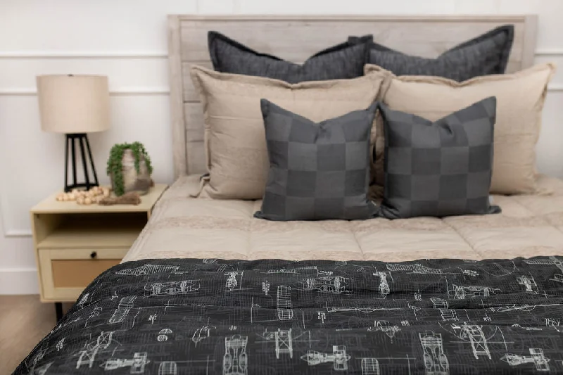 Cotton blankets for breathability and a lightweight feelAce Blanket