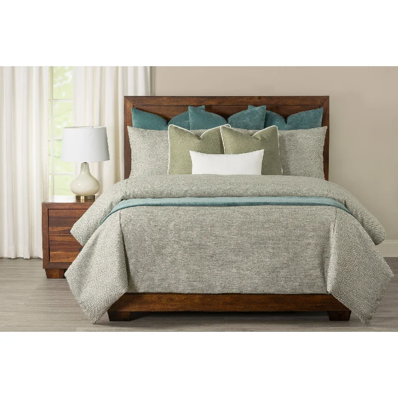 Latex - filled comforters with a bouncy texture and good supportAdventure 11 Piece Supreme Set Latex - filled comforters with a bouncy texture and good supportAdventure 11 Piece Supreme Set