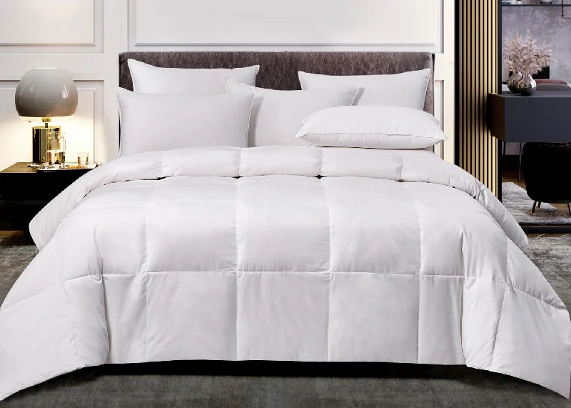 King - size comforters to fit large king - sized beds perfectlyScott Living All Season White Goose Feather and Down Fiber Comforter King - size comforters to fit large king - sized beds perfectlyScott Living All Season White Goose Feather and Down Fiber Comforter