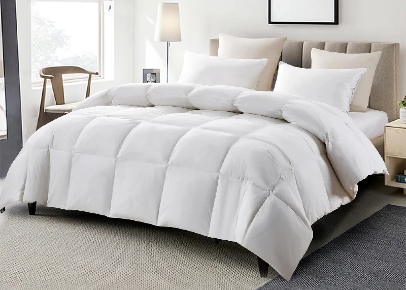 Latex - filled comforters with a bouncy texture and good supportSerta All Season White Goose Feather and Down Fiber Comforter Latex - filled comforters with a bouncy texture and good supportSerta All Season White Goose Feather and Down Fiber Comforter