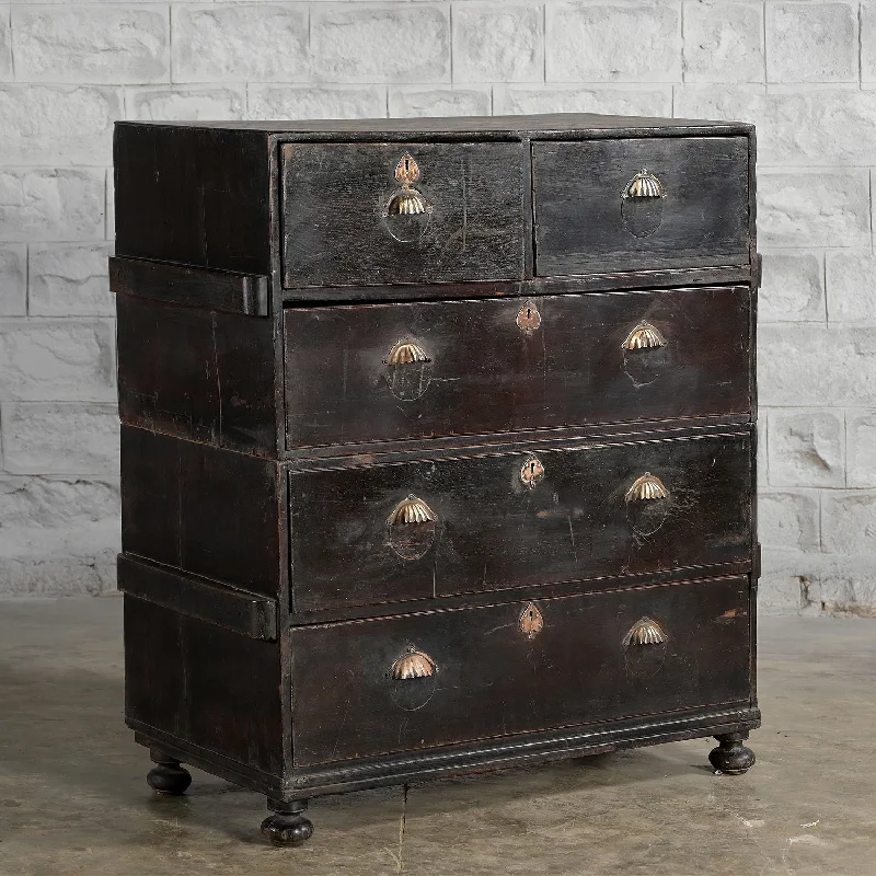 Wool - filled duvets for natural insulation and moisture - wicking propertiesAmbu 2 Part 5 Drawer Teak Chest Wool - filled duvets for natural insulation and moisture - wicking propertiesAmbu 2 Part 5 Drawer Teak Chest