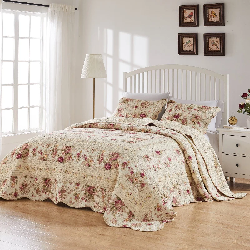 tropical style bedspreads with palm leaves and bright colors for a vacation - like vibeAntique Rose Ecru Quilted Bedspread Set tropical style bedspreads with palm leaves and bright colors for a vacation - like vibeAntique Rose Ecru Quilted Bedspread Set