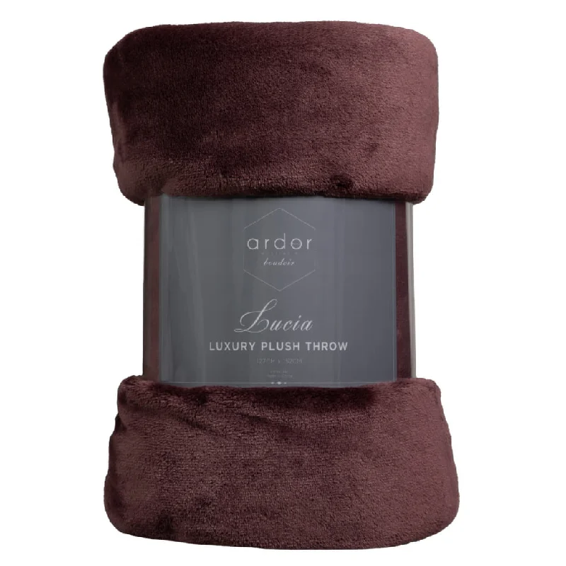 Cotton blankets for breathability and a lightweight feelArdor Boudoir Lucia Luxury Plush Velvet Throw Cotton blankets for breathability and a lightweight feelArdor Boudoir Lucia Luxury Plush Velvet Throw