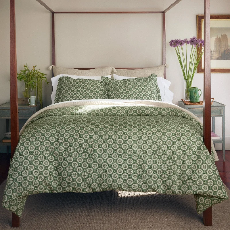Wool - filled duvets for natural insulation and moisture - wicking propertiesAtulya Moss Duvet Set Wool - filled duvets for natural insulation and moisture - wicking propertiesAtulya Moss Duvet Set