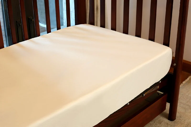 Natural latex and organic cotton blend mattressesCarina Bamboo Waterproof Crib Mattress Protector Natural latex and organic cotton blend mattressesCarina Bamboo Waterproof Crib Mattress Protector