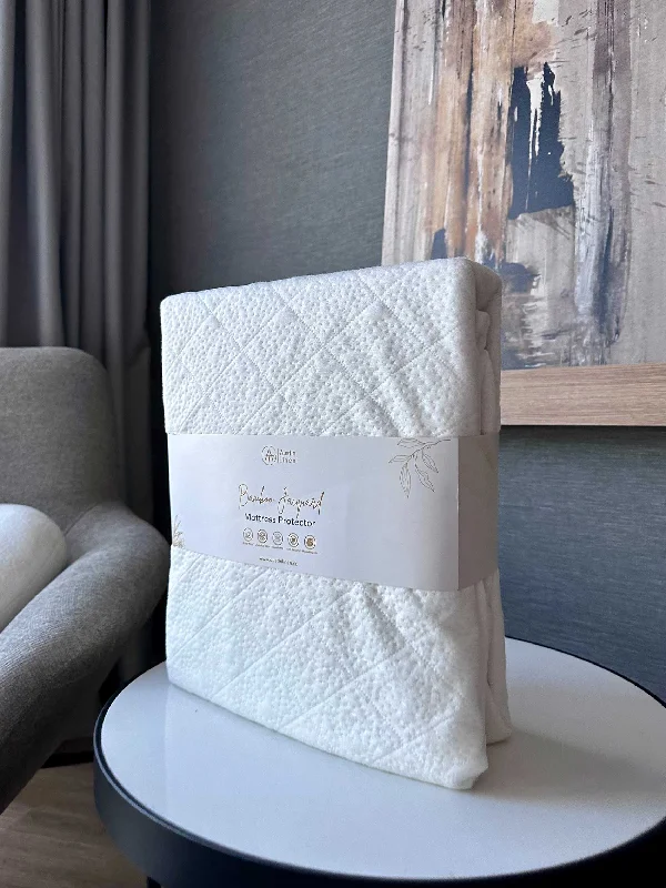 Natural latex and organic cotton blend mattressesBamboo Mattress Protector