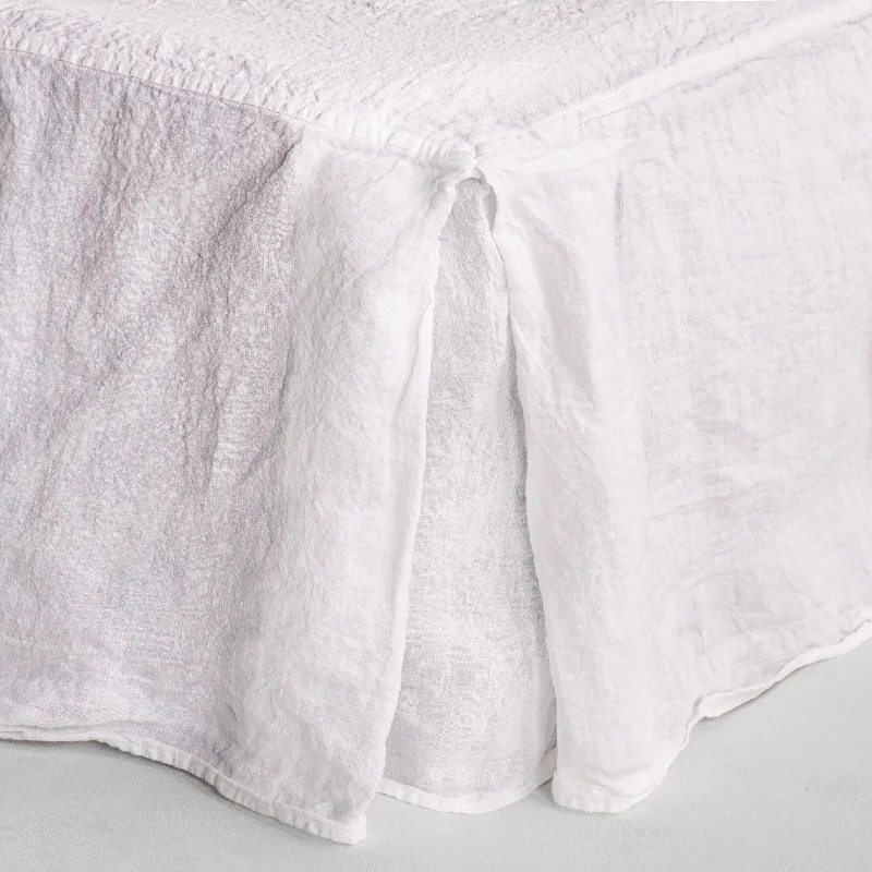 Bed skirts for water beds to give them a more traditional lookts for water beds to give them a more traditional lookBasix Linen Bed Skirt - Ayrton Bed skirts for water beds to give them a more traditional lookts for water beds to give them a more traditional lookBasix Linen Bed Skirt - Ayrton