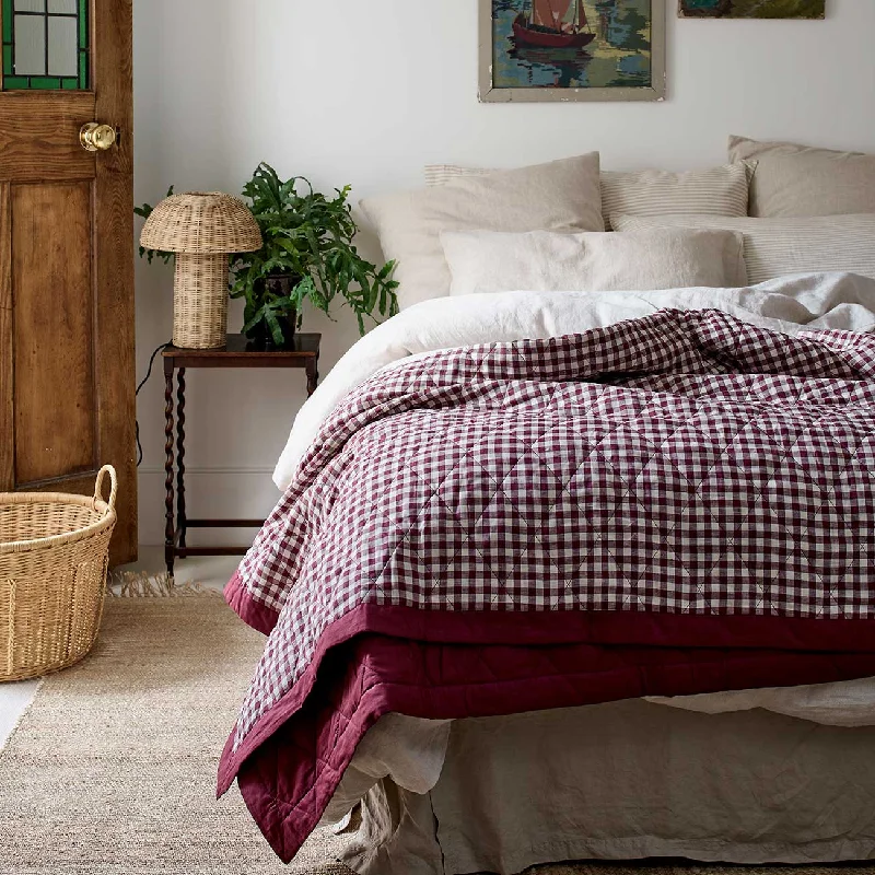Acrylic blankets for a soft and affordable alternativeBerry Gingham Linen Quilt