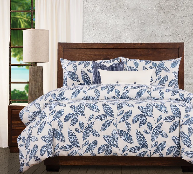 Silk - filled comforters for a luxurious and smooth touchBlue Lagoon Queen Comforter Set Silk - filled comforters for a luxurious and smooth touchBlue Lagoon Queen Comforter Set