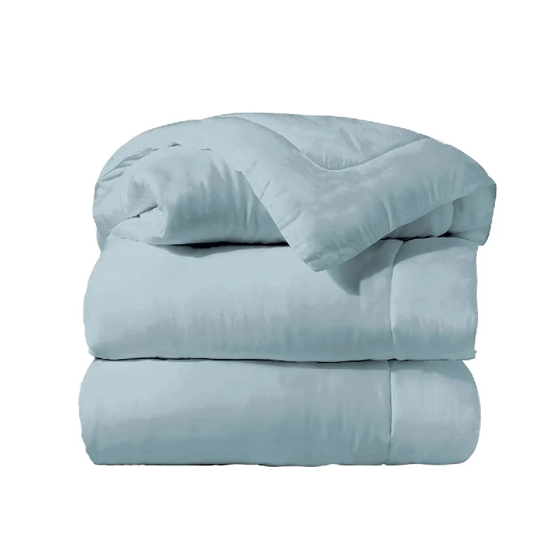 Latex - filled comforters with a bouncy texture and good supportCharles Millen Queensberry Summer Quilt, Brittany Blue Latex - filled comforters with a bouncy texture and good supportCharles Millen Queensberry Summer Quilt, Brittany Blue