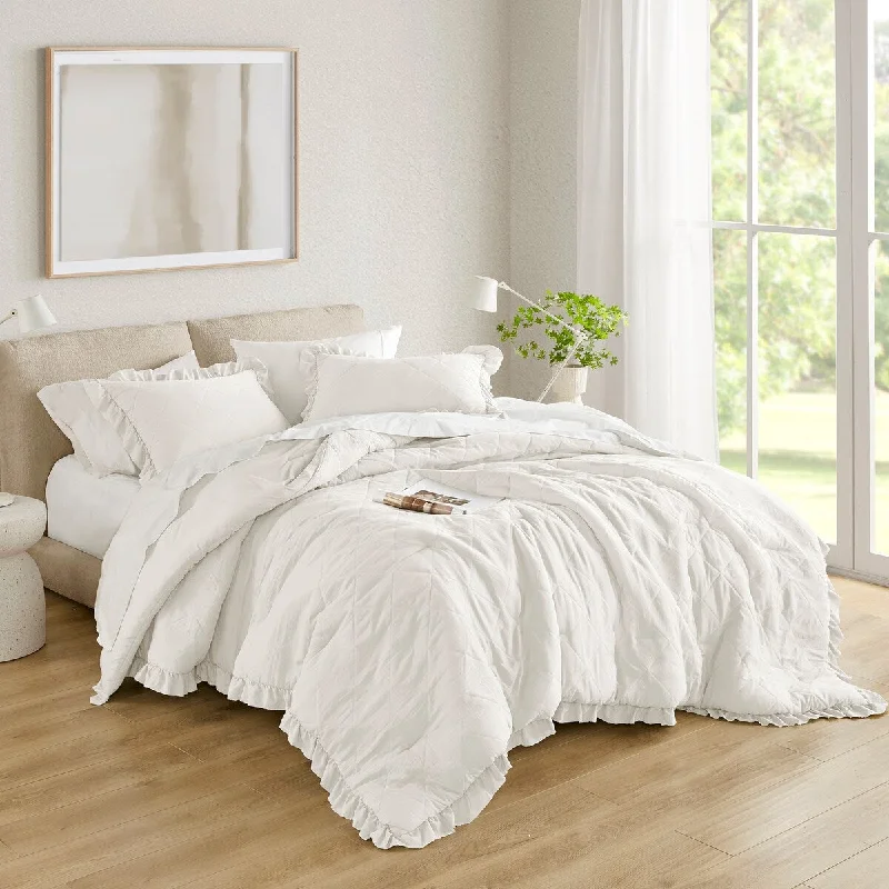 King - size comforters to fit large king - sized beds perfectlyChelsea Square Himari Diamond Quilted Ruffle Edge Comforter Set King - size comforters to fit large king - sized beds perfectlyChelsea Square Himari Diamond Quilted Ruffle Edge Comforter Set