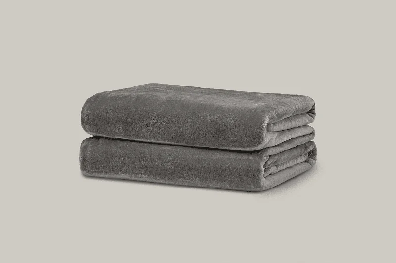 Fleece blankets for a cozy and plush textureComphy PlushSpa™ Blanket