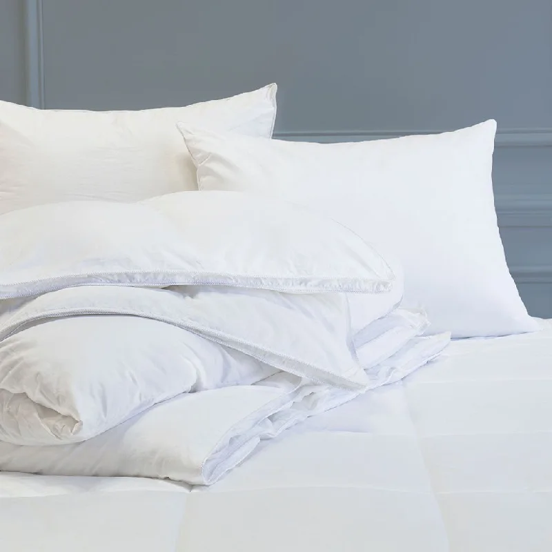 Silk - filled comforters for a luxurious and smooth touchLuxe Cotton Filled Comforter Silk - filled comforters for a luxurious and smooth touchLuxe Cotton Filled Comforter