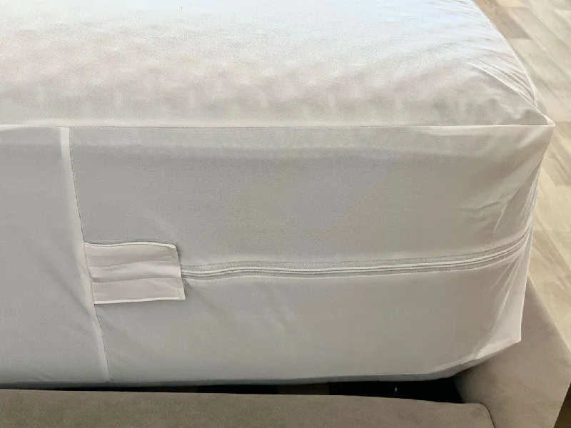 Latex mattresses with natural bounce and breathabilityDeluxe Zippered Mattress Encasement Latex mattresses with natural bounce and breathabilityDeluxe Zippered Mattress Encasement