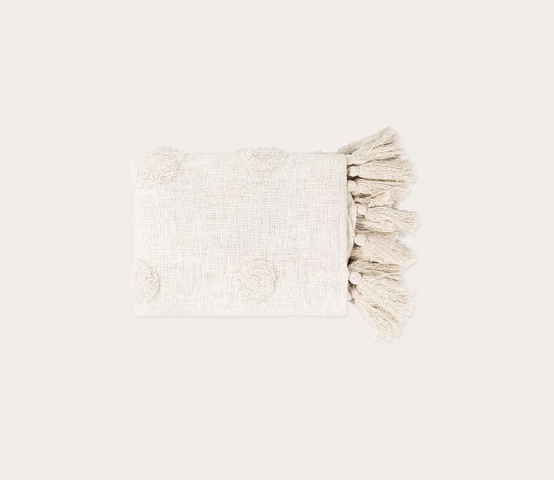 Alpaca wool blankets for a hypoallergenic and warm optionSurya Dove Throw Blanket