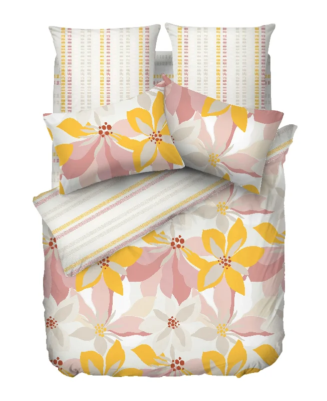 Goose down comforters known for their superior quality and insulationEsprit Bella 100% Cotton Luster Sateen Comforter Goose down comforters known for their superior quality and insulationEsprit Bella 100% Cotton Luster Sateen Comforter