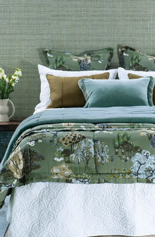 tropical style bedspreads with palm leaves and bright colors for a vacation - like vibeetsu white bedspread