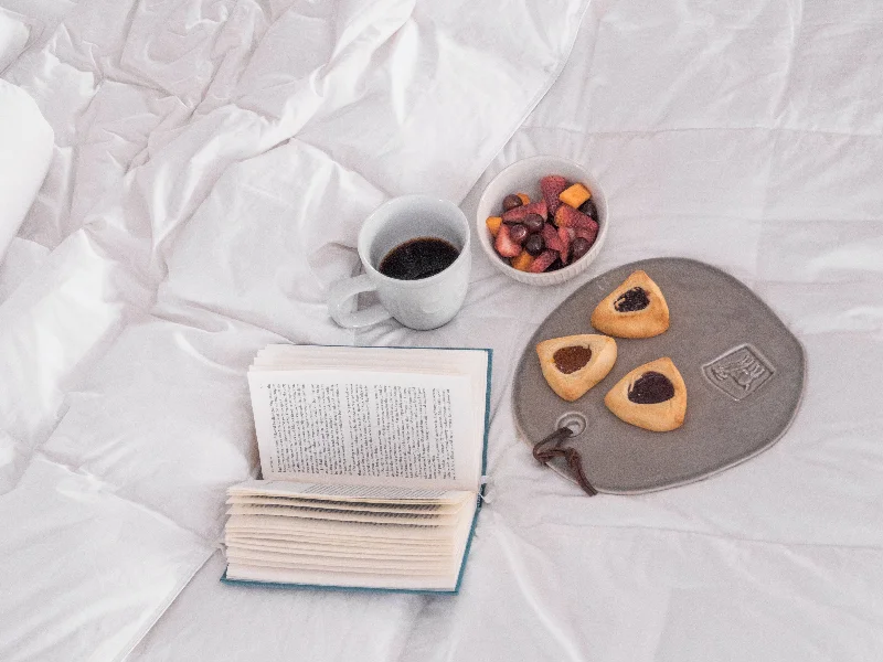 Latex - filled comforters with a bouncy texture and good supportFlora Summer Weight Throw Blanket Latex - filled comforters with a bouncy texture and good supportFlora Summer Weight Throw Blanket