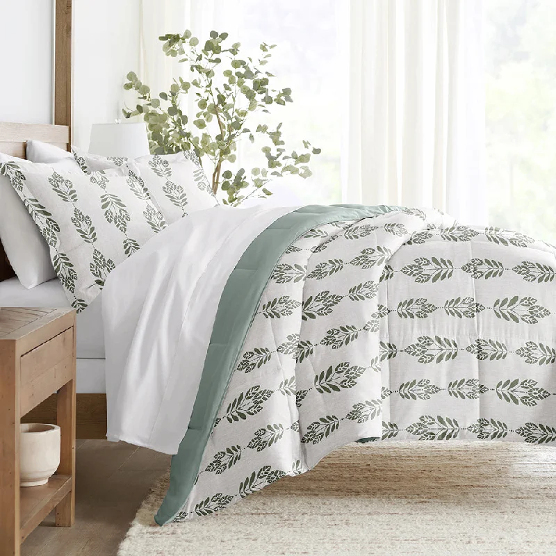 Goose down comforters known for their superior quality and insulationFolk Leaves Reversible Down-Alternative Comforter Set Goose down comforters known for their superior quality and insulationFolk Leaves Reversible Down-Alternative Comforter Set