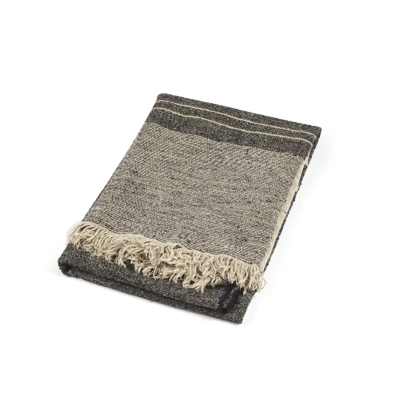Acrylic blankets for a soft and affordable alternativeFrancis Throw