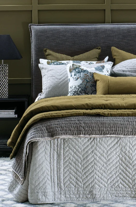 tropical style bedspreads with palm leaves and bright colors for a vacation - like vibeganuchi grey bedspread tropical style bedspreads with palm leaves and bright colors for a vacation - like vibeganuchi grey bedspread