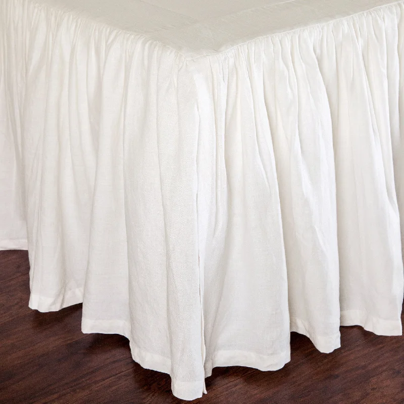 Bed skirts for beds with a metal framets for water beds to give them a more traditional lookGathered Linen Bedskirt in Cream Bed skirts for beds with a metal framets for water beds to give them a more traditional lookGathered Linen Bedskirt in Cream