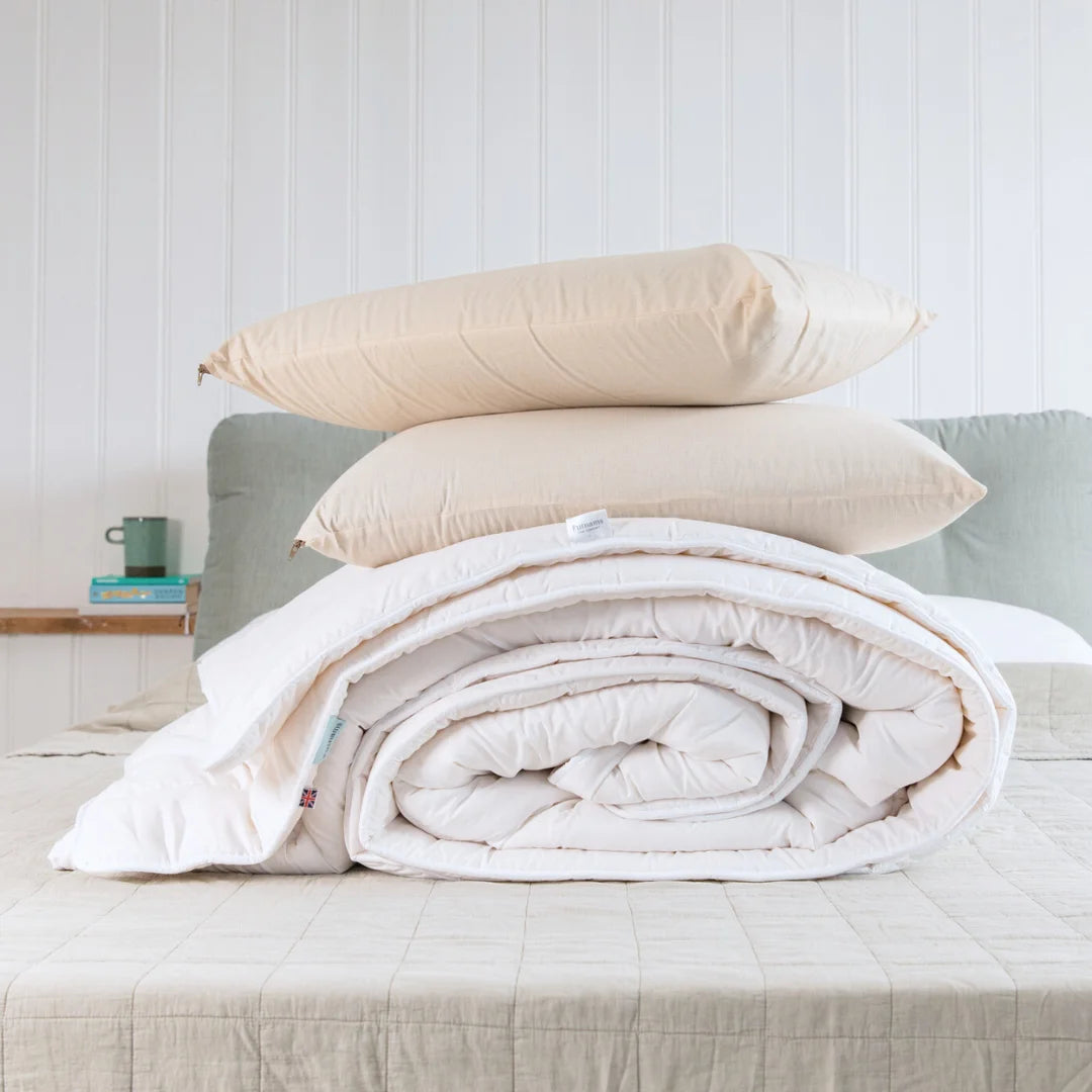 Bamboo - charcoal - filled duvets to absorb odors and regulate temperatureGraphite Latex Pillow & Wool Duvet Set - Bundle Bamboo - charcoal - filled duvets to absorb odors and regulate temperatureGraphite Latex Pillow & Wool Duvet Set - Bundle