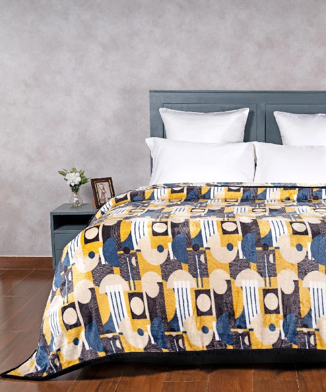 Cotton blankets for breathability and a lightweight feelHE Eternal Embrace Double Blanket, 290GSM, 100% Polyster, Grove Cotton blankets for breathability and a lightweight feelHE Eternal Embrace Double Blanket, 290GSM, 100% Polyster, Grove