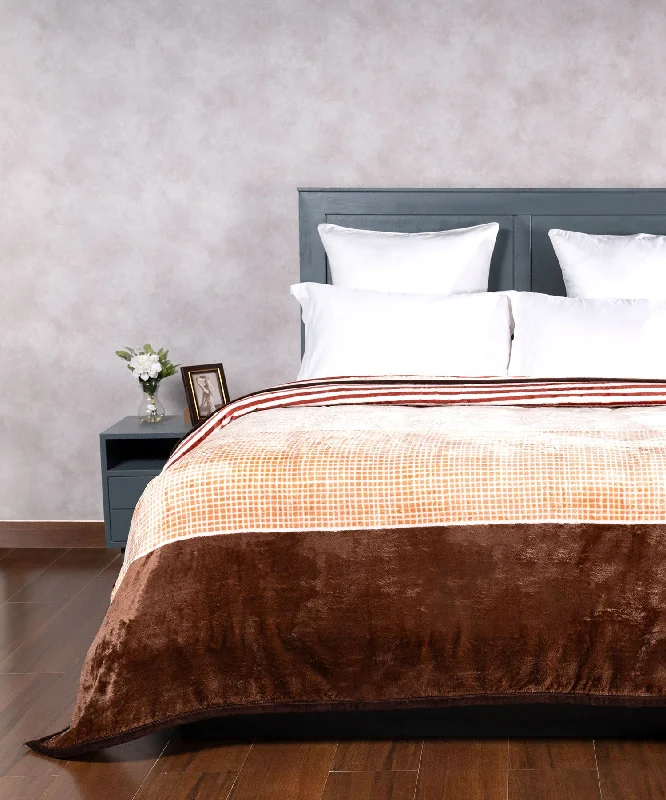 Microfiber blankets that are durable and easy to care forHE Eternal Embrace Double Blanket, 290GSM, 100% Polyster, Jasper Microfiber blankets that are durable and easy to care forHE Eternal Embrace Double Blanket, 290GSM, 100% Polyster, Jasper