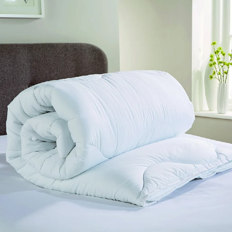 King - size duvets to perfectly fit large king - sized bedsHighgrove Duvet
