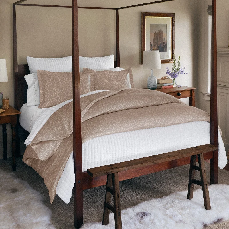 Full - size duvets for full - sized beds in guest rooms or smaller bedroomsHuma Sand Duvet Set Full - size duvets for full - sized beds in guest rooms or smaller bedroomsHuma Sand Duvet Set