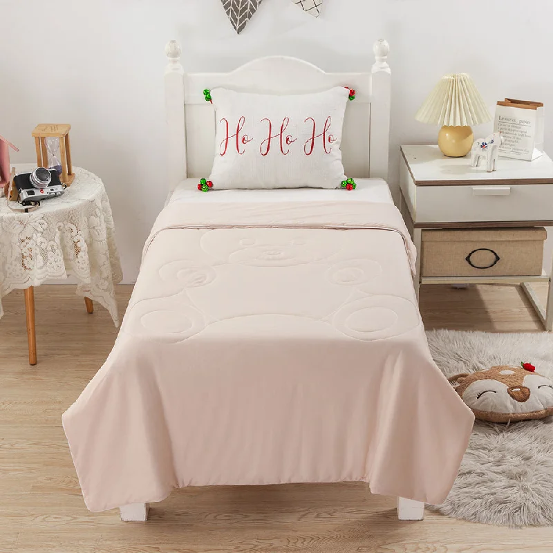 Hypoallergenic down duvets with special treatment for allergy sufferersIE Kids Cool Dream Cooling Quilt - Almond Cream Hypoallergenic down duvets with special treatment for allergy sufferersIE Kids Cool Dream Cooling Quilt - Almond Cream