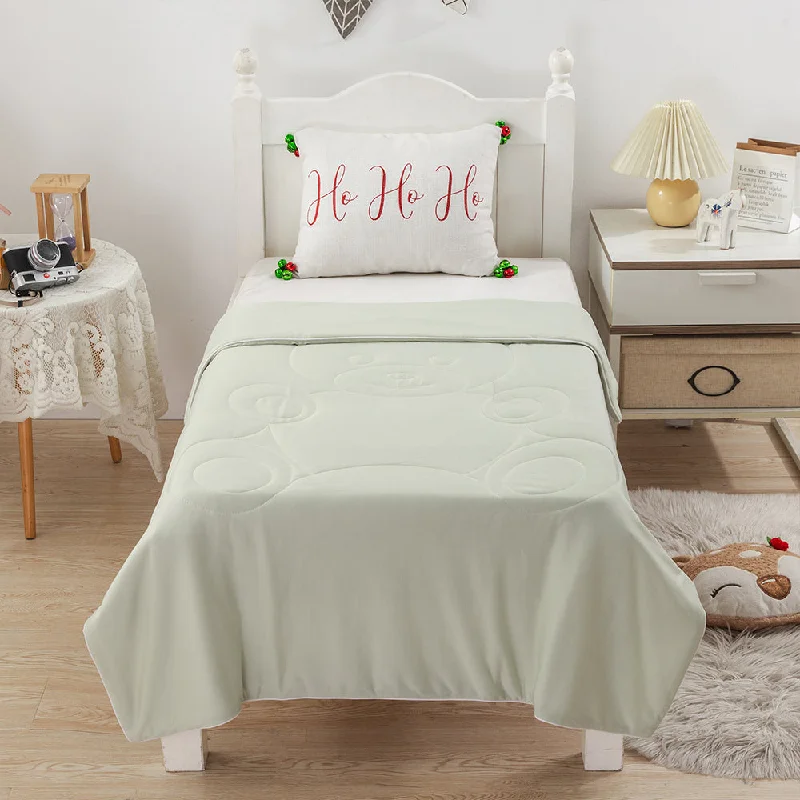 Wool - filled duvets for natural insulation and moisture - wicking propertiesIE Kids Cool Dream Cooling Quilt - Green Sherbet Wool - filled duvets for natural insulation and moisture - wicking propertiesIE Kids Cool Dream Cooling Quilt - Green Sherbet