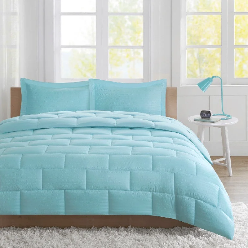 Bamboo - fiber - filled comforters with antibacterial and breathable qualitiesIntelligent Design Ava Seersucker Down Alternative Comforter Set Bamboo - fiber - filled comforters with antibacterial and breathable qualitiesIntelligent Design Ava Seersucker Down Alternative Comforter Set
