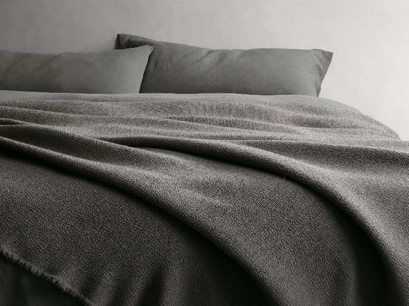 Fleece blankets for a cozy and plush textureItalian Wool Throw