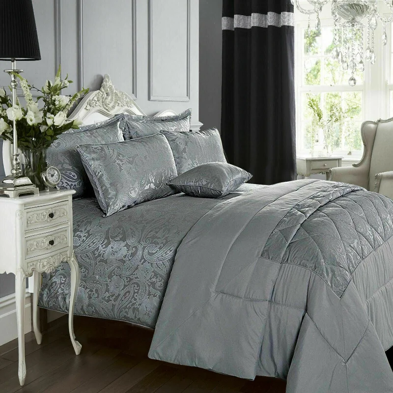 baroque style bedspreads with rich fabrics and elaborate designs for a luxurious lookJacquard Bedspread Quilted Comforter Bed Throw & Pillowshams baroque style bedspreads with rich fabrics and elaborate designs for a luxurious lookJacquard Bedspread Quilted Comforter Bed Throw & Pillowshams